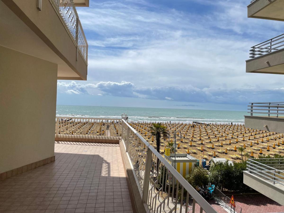 Fronte Mare-Residence Union 9 ลิโดดิเยโซโล ภายนอก รูปภาพ