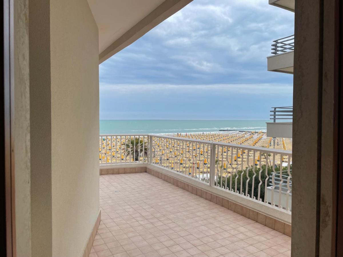 Fronte Mare-Residence Union 9 ลิโดดิเยโซโล ภายนอก รูปภาพ