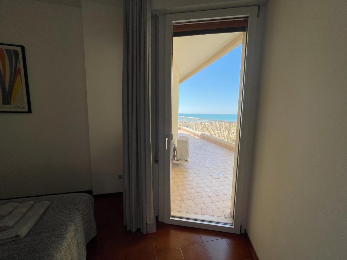Fronte Mare-Residence Union 9 ลิโดดิเยโซโล ภายนอก รูปภาพ